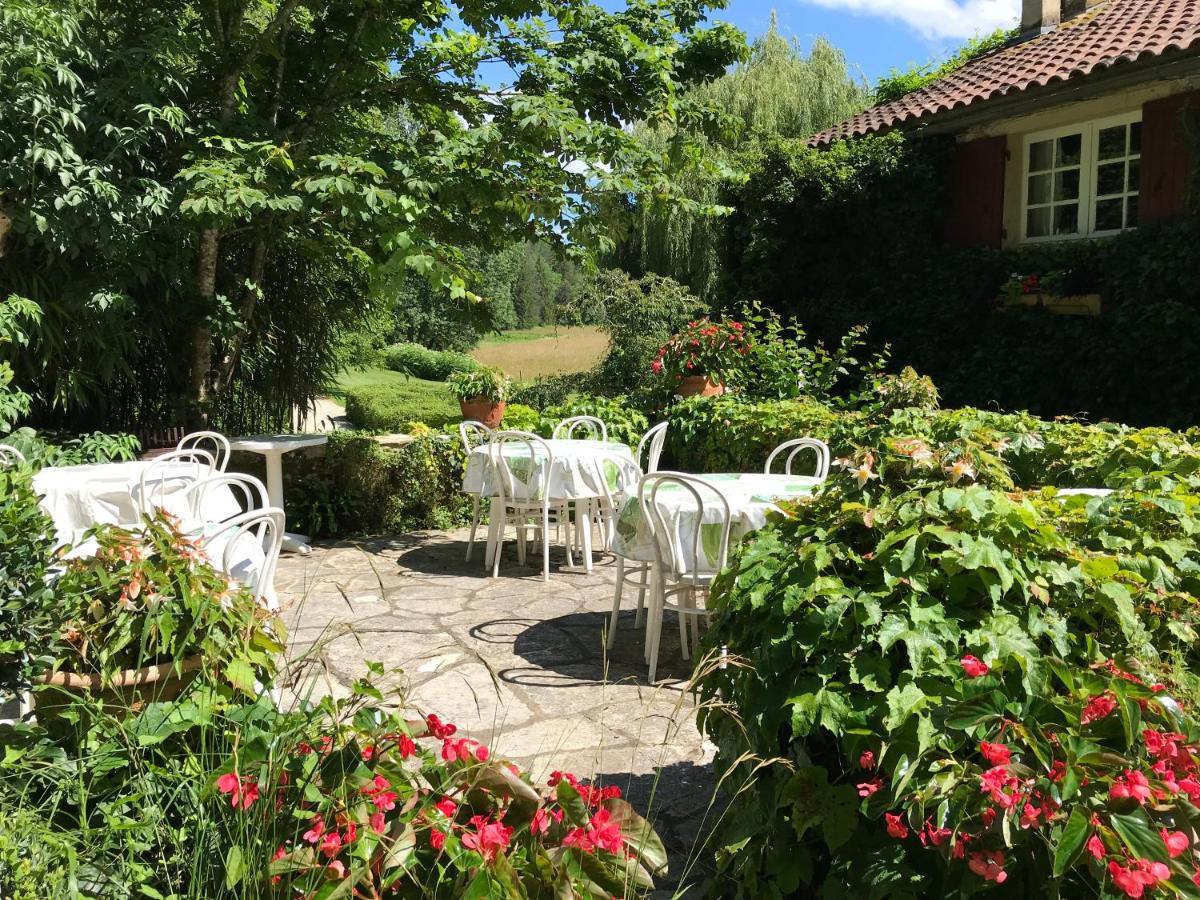 Bed & Breakfast Le Moulin Neuf Saint-Alvère Exteriör bild
